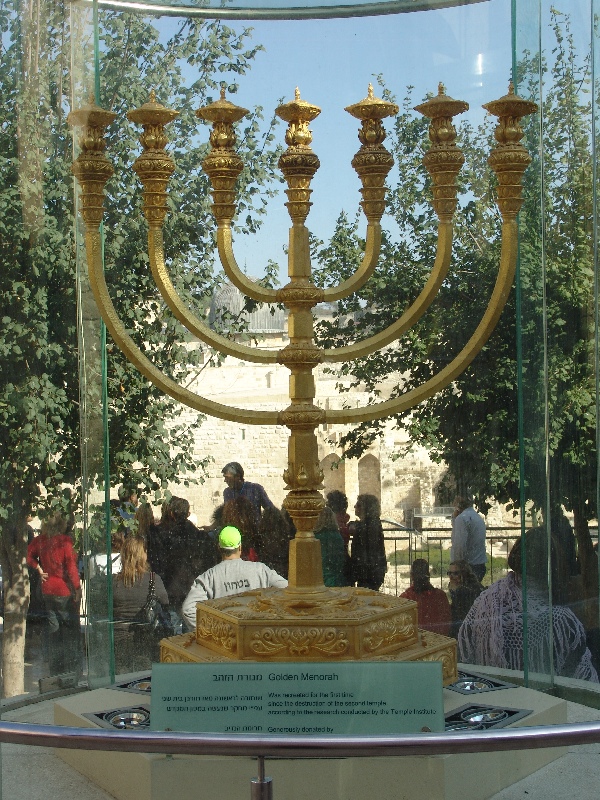 Carving of the Menorah Tal Chenya